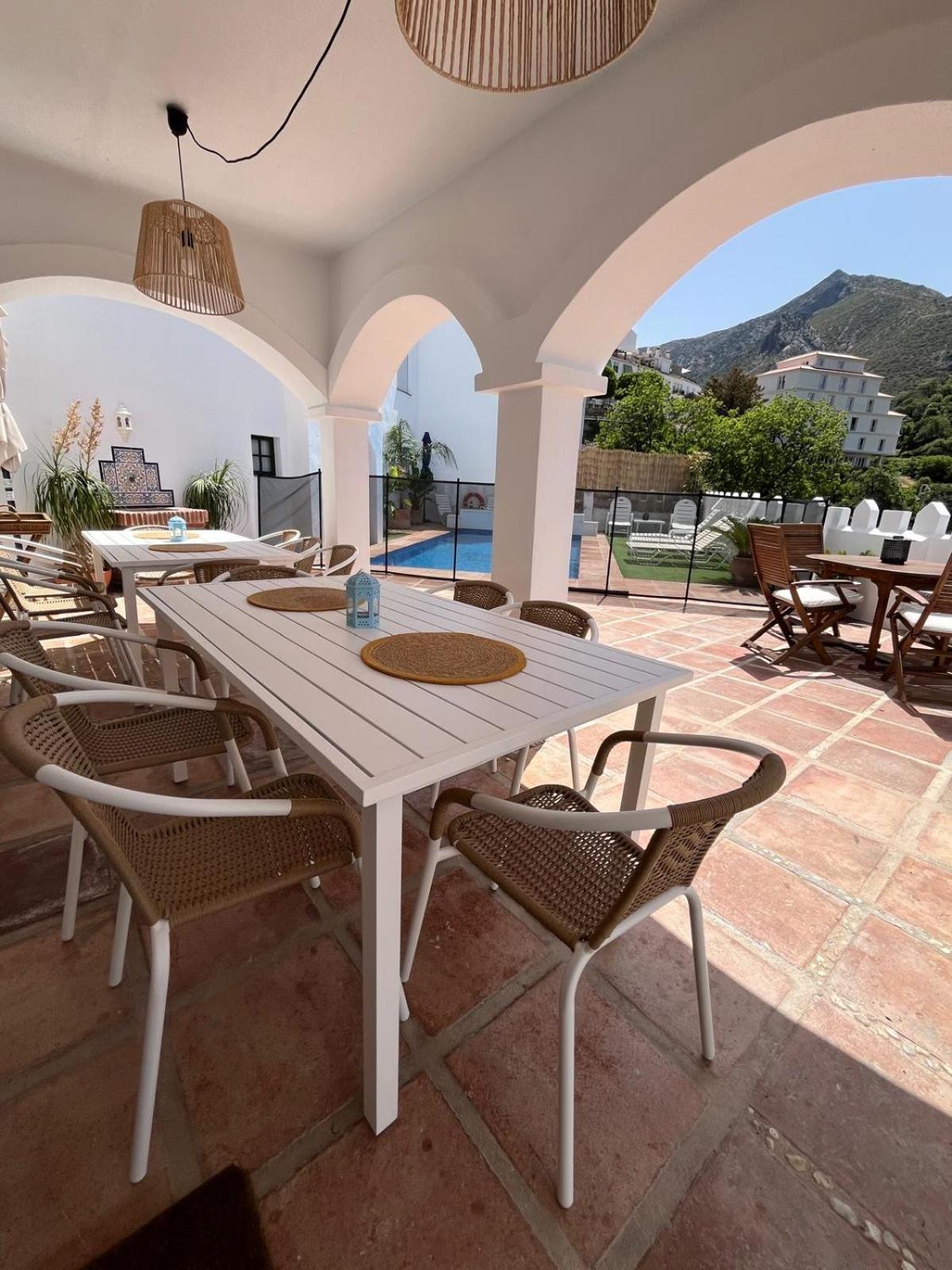 Casa Del Leon Villa Istán Екстериор снимка